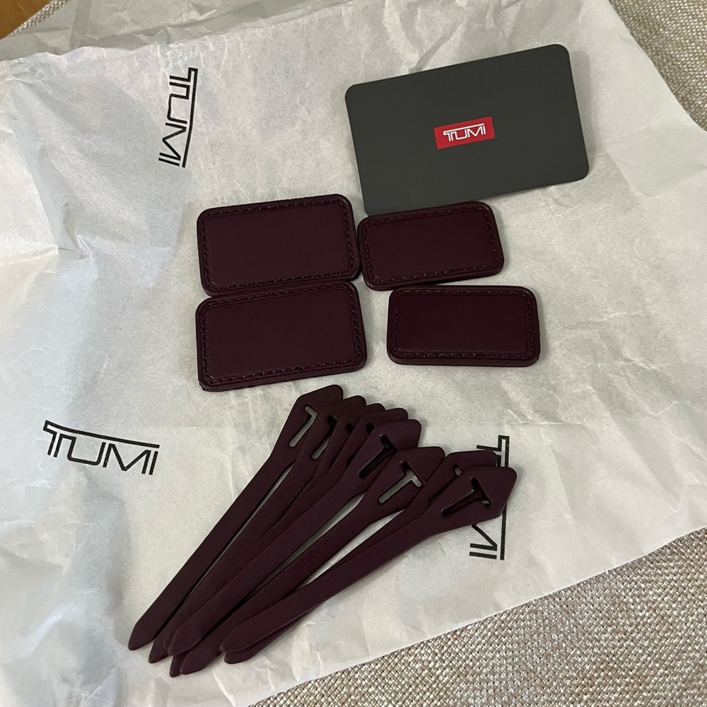 Tumi Accents Kit - Accessories in Beetroot
